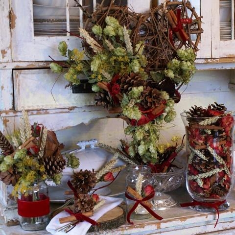 RUSTIC VELVET Festive Napkin Posies set of 4