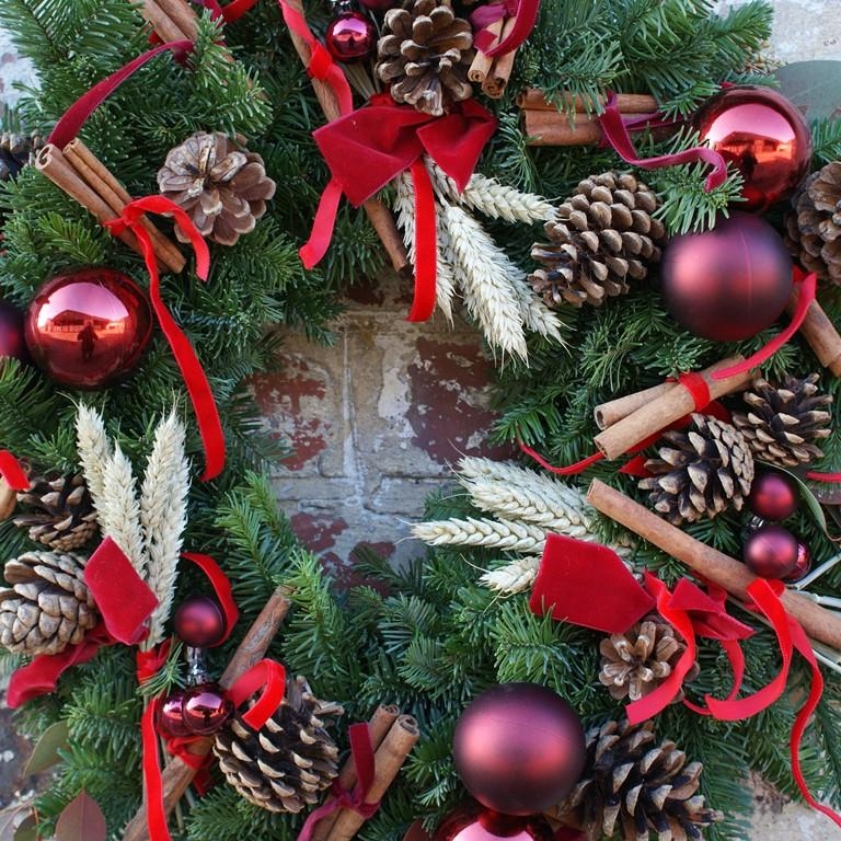 Luxury Nutcracker Fresh Christmas Wreath with FREE GIFT