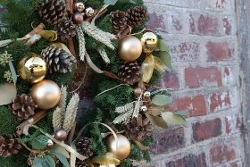 Luxury Glam Country Fresh Christmas Wreath with FREE GIFT